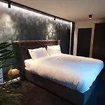 Contemporary Dublin With Hot Tub-10 Min Drive To Dublin Airport Chata Lispapple Cross Roads