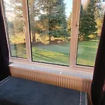 Chata Contemporary Dublin With Hot Tub-10 Min Drive To Dublin Airport