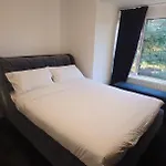 Contemporary Dublin With Hot Tub-10 Min Drive To Dublin Airport * Lispapple Cross Roads