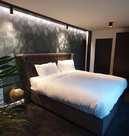 Contemporary Dublin With Hot Tub-10 Min Drive To Dublin Airport 롯지 Lispapple Cross Roads