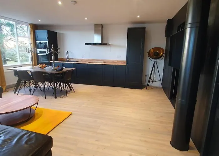 Contemporary Dublin With Hot Tub-10 Min Drive To Dublin Airport * Lispapple Cross Roads